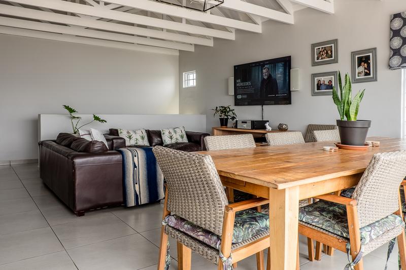 3 Bedroom Property for Sale in Britannia Bay Western Cape